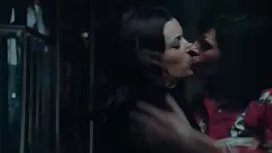 زوج الوقواق يراقب ال ...