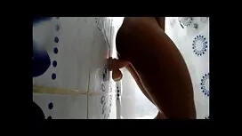 من أصل إسباني بعمر 1 ...