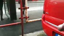 المعلم جاء في صف 