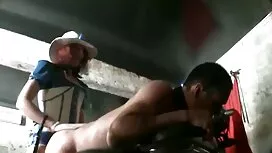 أم سكسي مترجم للعربي ...