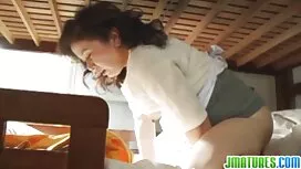 هاوية لاتينية ناضجة  ...