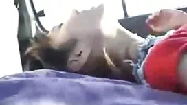 لاتينية في علاقة ثلا ...