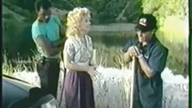 الأصدقاء يمتصون السم ...
