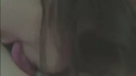 إنه يضاجع الرجل سكسي ...
