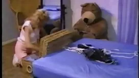 من بين الثلاثة ذوي ا ...