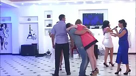 السكرتير الشاب (بوس) ...